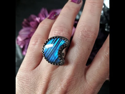 Labradorite Moon Stamped Band Ring - Sterling Silver